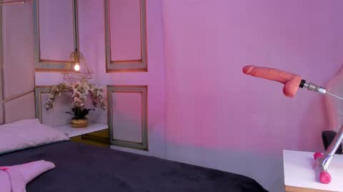 Angel  online show from September 22, 6:17 pm