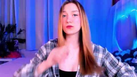 angelanabelle online show from December 19, 2:20 pm