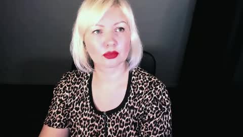 glow online show from March 28, 7:24 pm