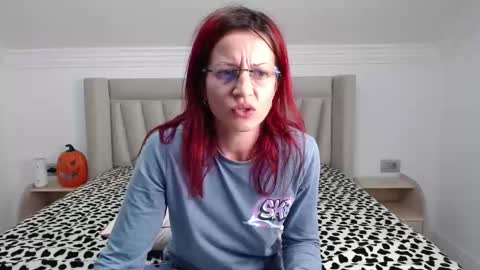 angelcat001 online show from November 2, 7:39 pm