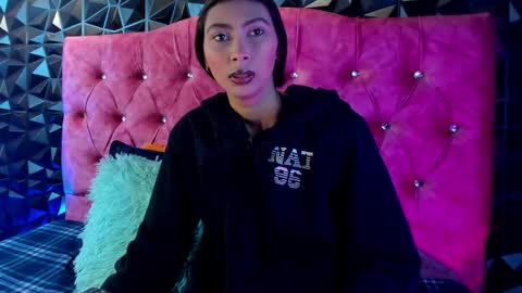 angeldreams15 online show from March 18, 7:08 pm