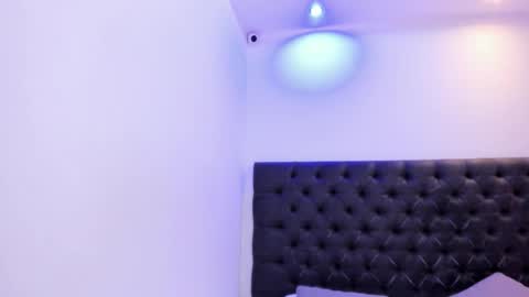 Angeli online show from October 31, 11:25 am