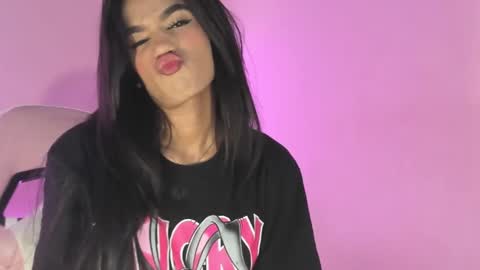 Carolina online show from February 17, 12:32 am