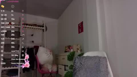 Snapshot of angelica_soft chatting on October 21, 1:20 am U can call me Angel online show from October 21, 1:20 am