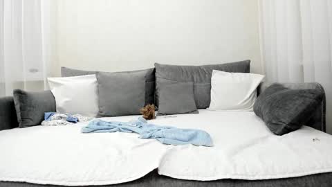 Angelica Rai online show from February 28, 1:36 pm