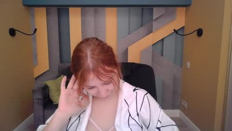 AngelinaLow online show from March 30, 11:32 am