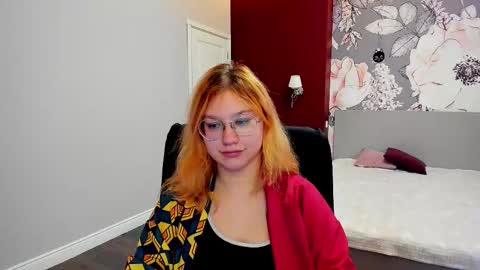 AngelinaLow online show from February 5, 12:30 pm