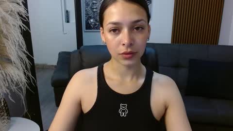 angeline_davies online show from February 26, 12:05 pm