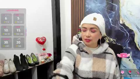 angeline online show from November 9, 9:49 am