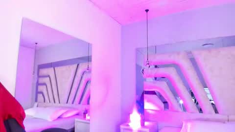 Angeline Heet online show from November 19, 3:50 am