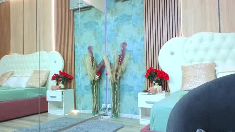 angellys online show from April 19, 8:58 am