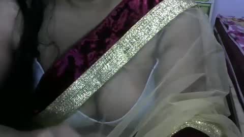 Snapshot of angelpriya555 chatting on December 20, 5:51 pm angelpriya555 online show from December 20, 5:51 pm