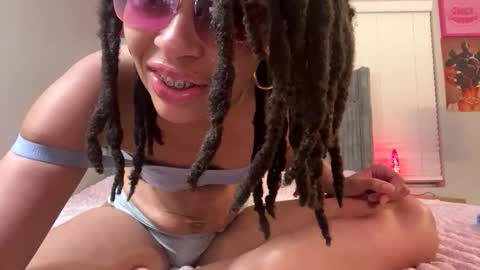angelsosweeeet online show from June 7, 7:15 am