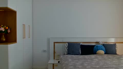 Alesia online show from February 19, 10:12 am