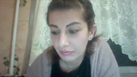 Isabella online show from April 3, 8:07 pm