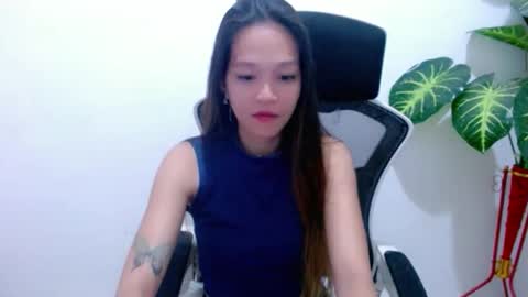 angelyn_slim online show from February 10, 7:06 pm