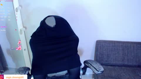 IG angie dreamgirl01 online show from February 16, 9:25 pm