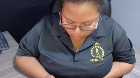 angy online show from October 25, 10:49 pm