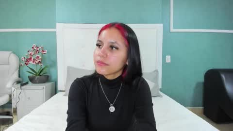 Ania online show from February 9, 9:06 pm