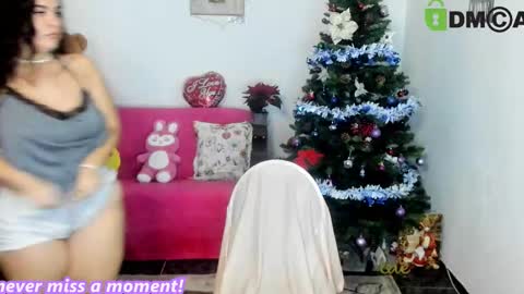 AnissyaX online show from December 4, 6:37 am