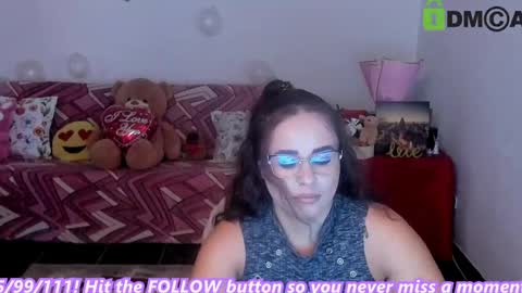 AnissyaX online show from May 29, 3:15 am