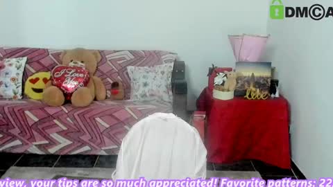 AnissyaX online show from April 16, 2:45 am