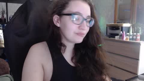 Snapshot of ankey_rayah chatting on February 7, 1:58 am Nameless online show from February 7, 1:58 am