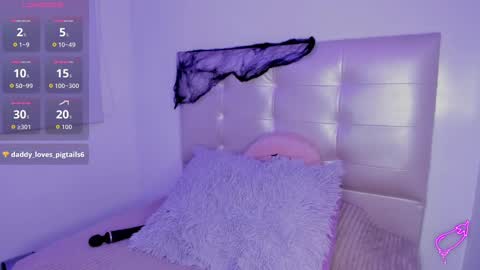 ANNA online show from October 25, 2:35 pm