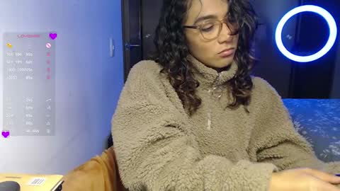 Snapshot of anna_dlove_cam chatting on February 5, 3:09 pm Anna online show from February 5, 3:09 pm