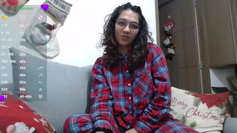 Snapshot of anna_dlove_cam chatting on December 24, 10:44 am Anna online show from December 24, 10:44 am