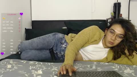 Snapshot of anna_dlove_cam chatting on January 16, 1:27 am Anna online show from January 16, 1:27 am