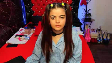 Snapshot of anna_lwice chatting on September 29, 1:32 am Ana   online show from September 29, 1:32 am