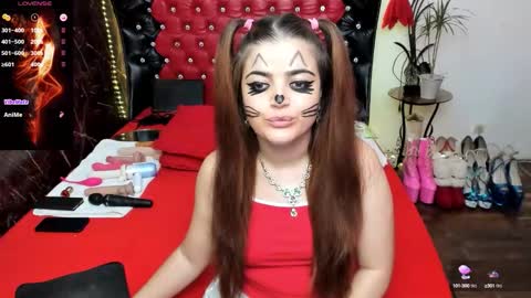 Snapshot of anna_lwice chatting on October 5, 10:09 am Ana   online show from October 5, 10:09 am