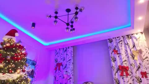 Anna online show from December 19, 4:16 am