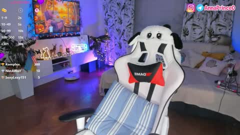 Anna online show from October 4, 4:29 am