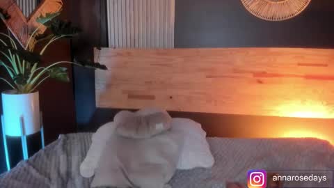 Anna online show from March 11, 3:55 am