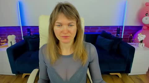 Annabel online show from January 18, 6:53 am