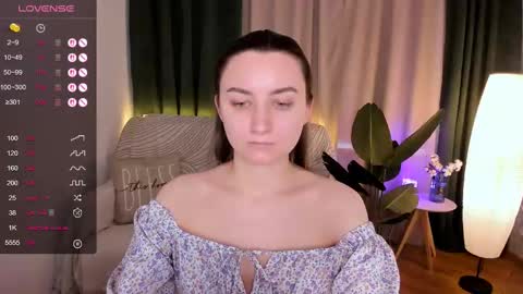 Anna online show from March 12, 8:30 am