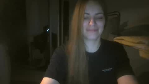 Snapshot of annadiamond1 chatting on October 6, 10:03 pm annadiamond1 online show from October 6, 10:03 pm