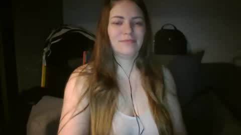 Snapshot of annadiamond1 chatting on January 10, 10:57 pm annadiamond1 online show from January 10, 10:57 pm