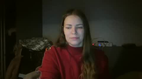 Snapshot of annadiamond1 chatting on December 9, 1:40 am annadiamond1 online show from December 9, 1:40 am