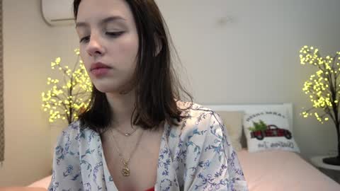 Anna online show from January 22, 9:00 pm