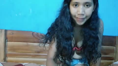 Snapshot of annahhotgirl chatting on October 25, 8:00 am annahhotgirl online show from October 25, 8:00 am