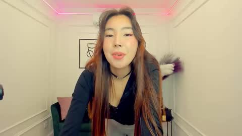 Anna online show from November 7, 7:30 pm