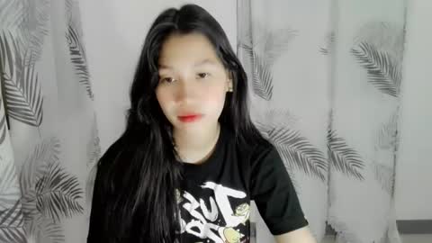 Riane online show from September 11, 2:39 pm