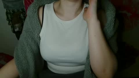 Bella online show from November 26, 6:31 pm