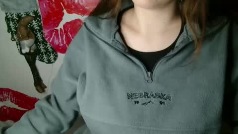 Bella online show from December 2, 6:21 pm