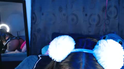 Snapshot of anne_lennon_ chatting on September 24, 5:12 pm Anne online show from September 24, 5:12 pm