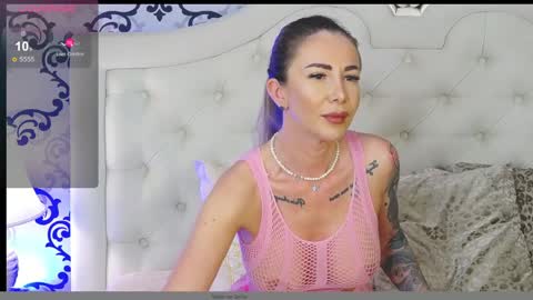 annekay online show from May 8, 8:06 am