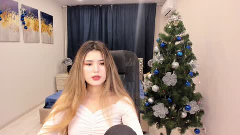 annetli online show from December 30, 3:36 am